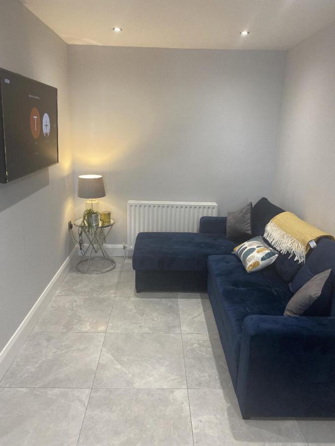 Modern 3-Bed Apartment In Magherafelt Sleeps 8 Kültér fotó